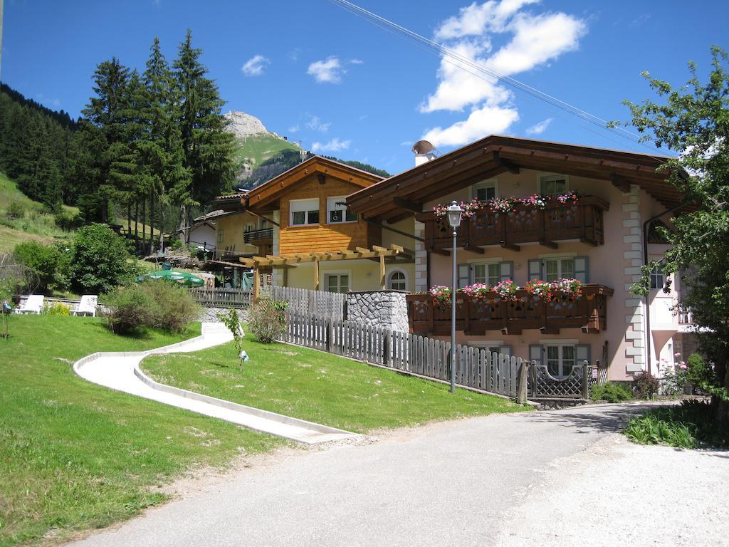 Appartamenti Residence Rodolon Campestrin エクステリア 写真